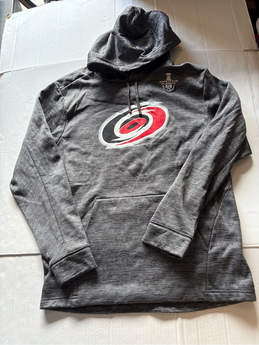 Carolina Hurricanes  Fanatics Pullover Hoodie Men’s M